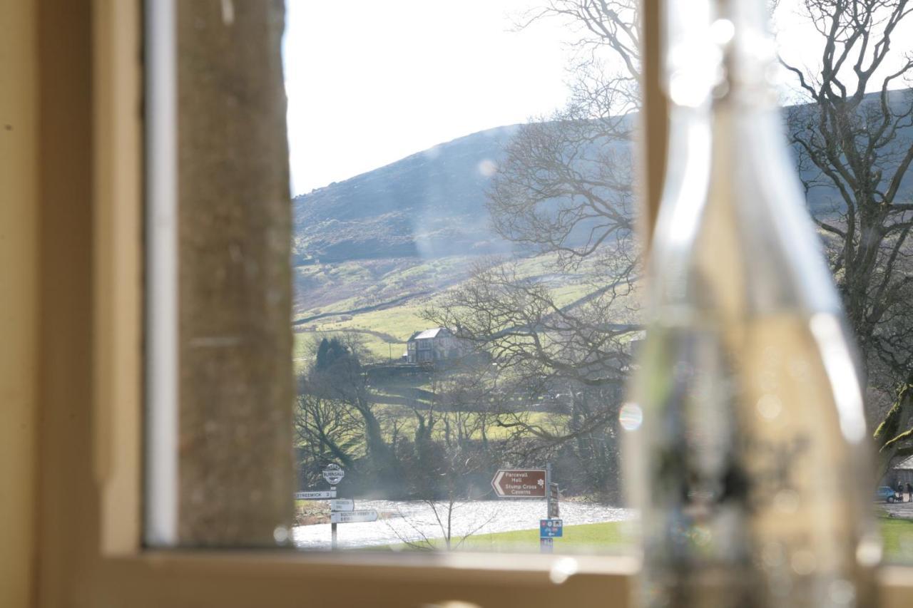 The Red Lion & Manor House Otel Burnsall Dış mekan fotoğraf